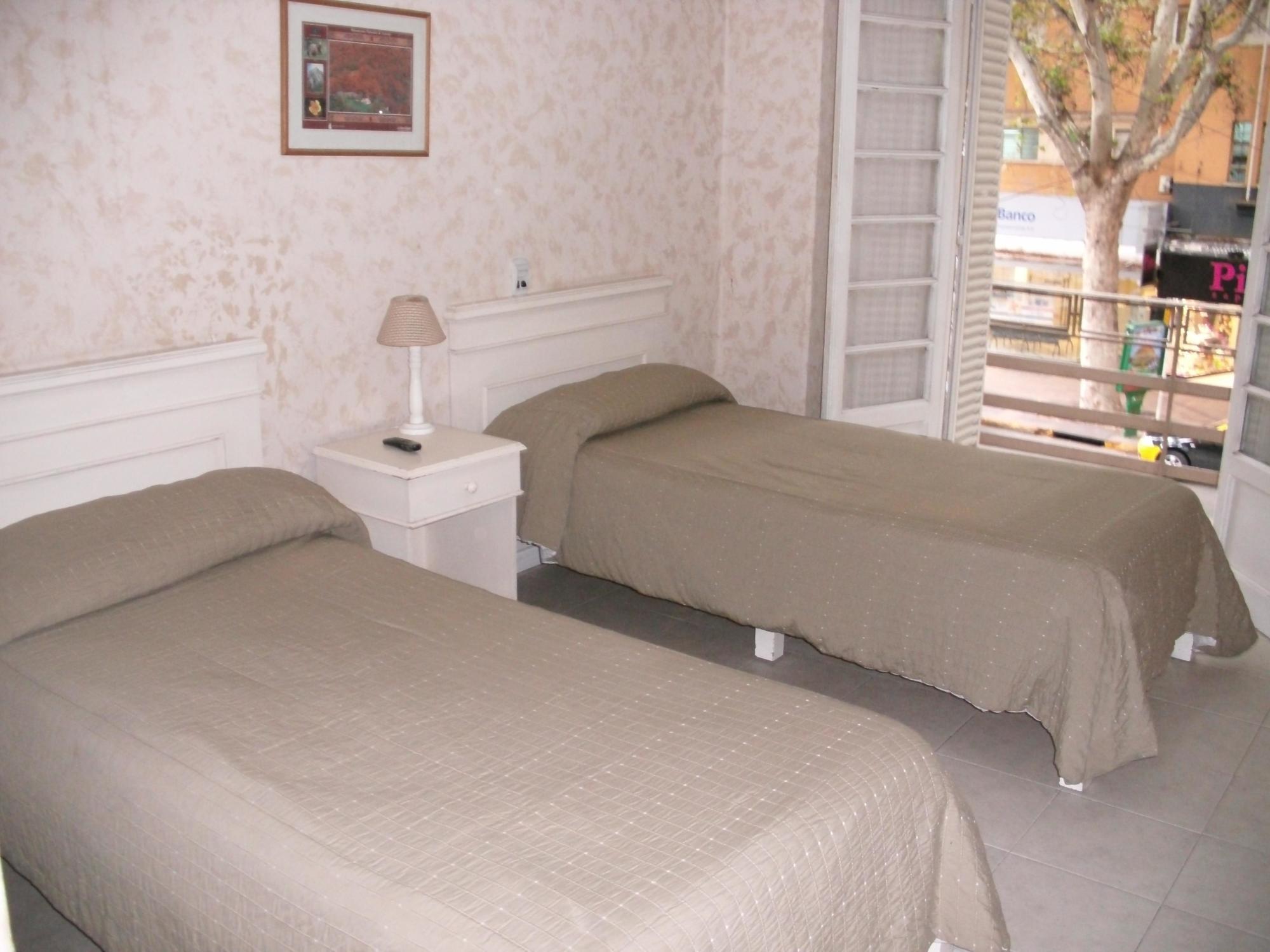 Hotel Imperial Mendoza Bagian luar foto