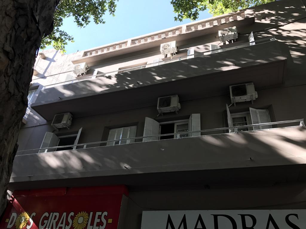 Hotel Imperial Mendoza Bagian luar foto